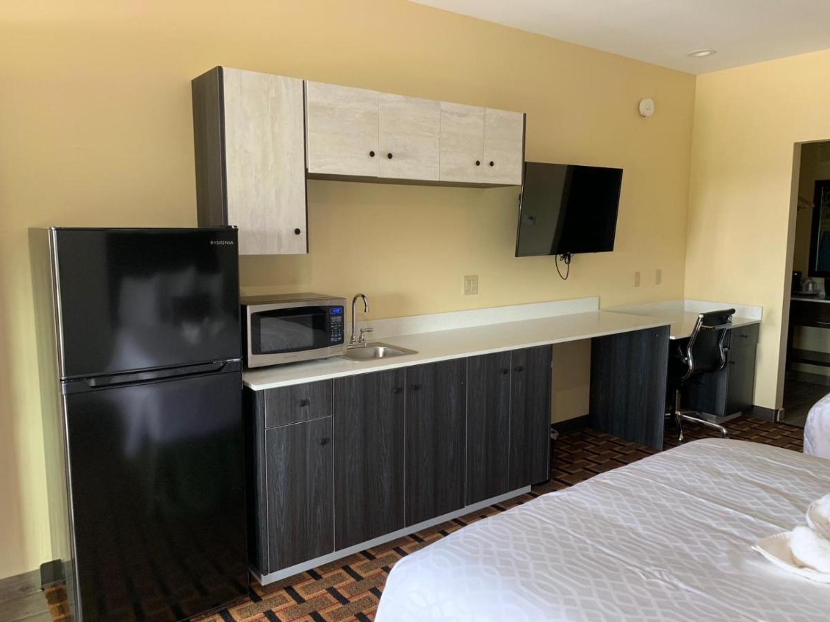 HomeStay Inn&Suites Edinburg Exterior foto